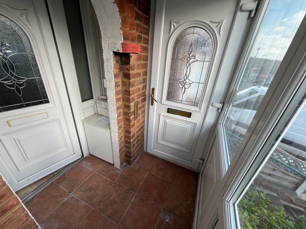 Property photo 2 of 11 Porch