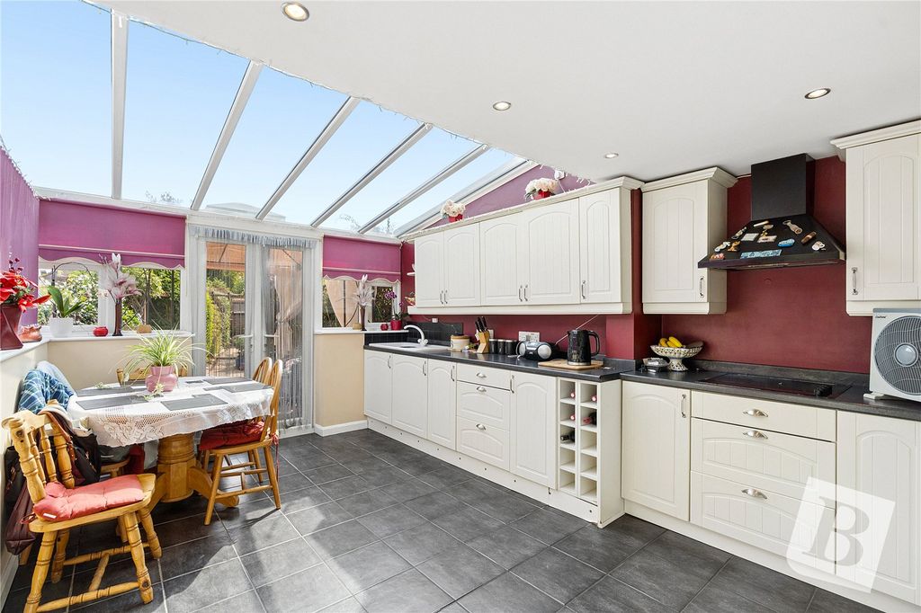 Property photo 1 of 12 Kitchen