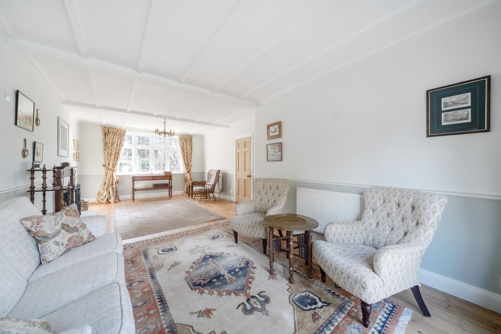 Property photo 2 of 14