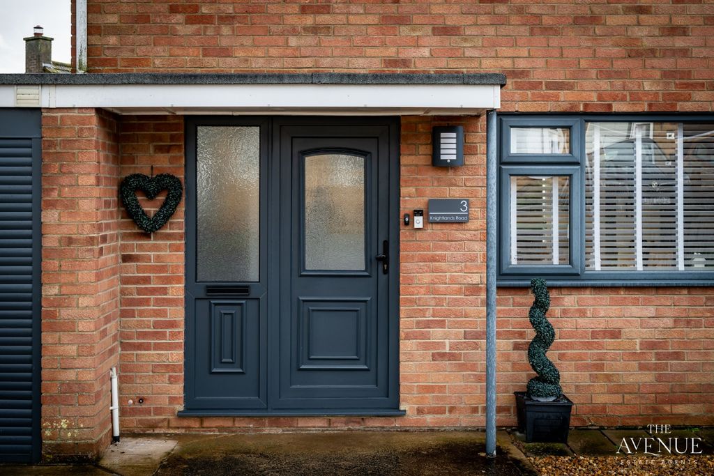 Property photo 2 of 38 4854484