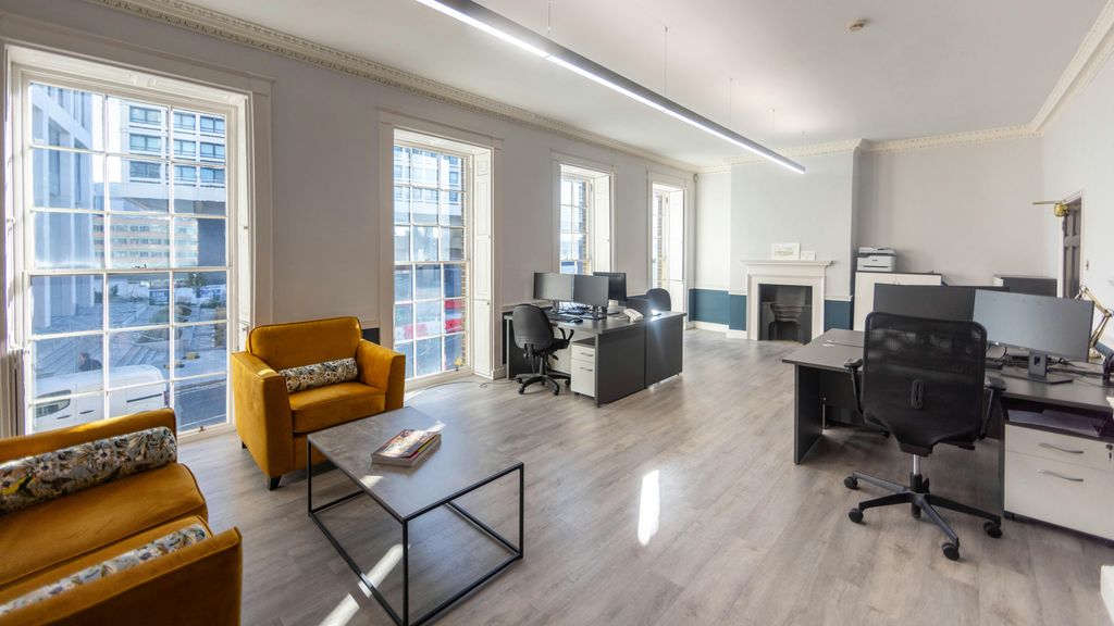 Property photo 3 of 12 Img_7306-Hdr.Jpg