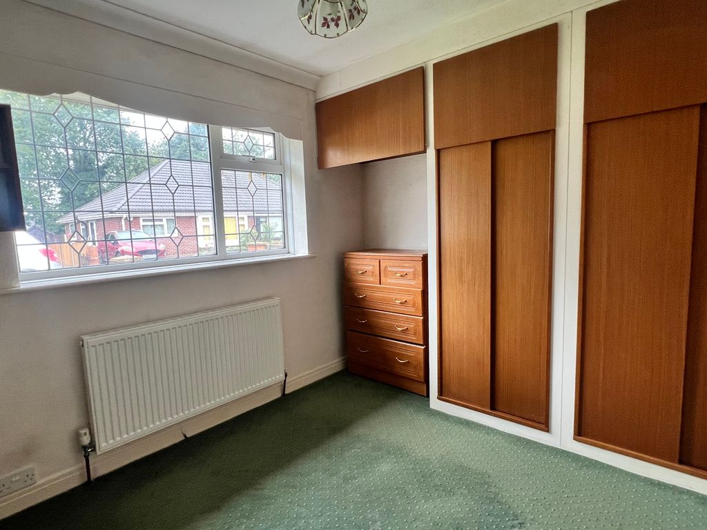 Property photo 3 of 7 Img_2912