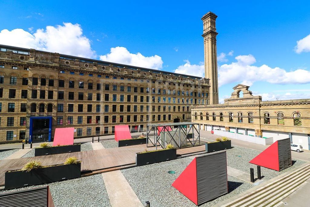 Property photo 3 of 23