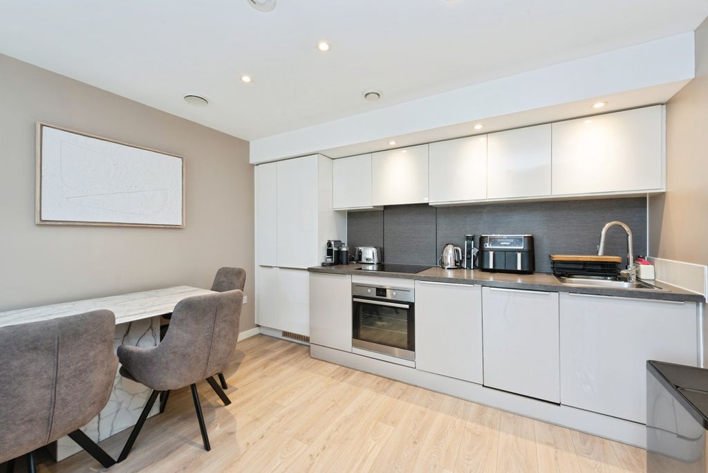 Property photo 1 of 32 Kitchen