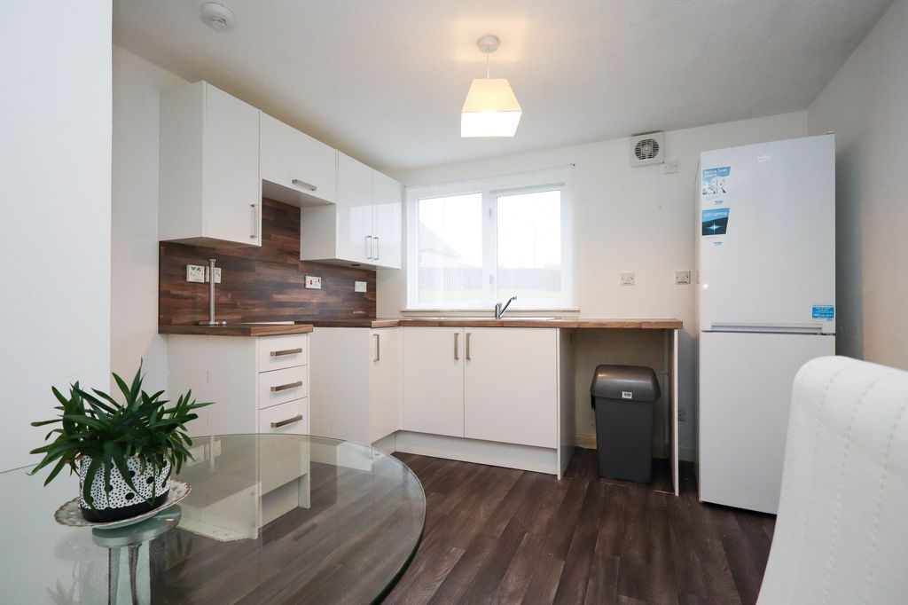 Property photo 3 of 19 Kitchen/Diner