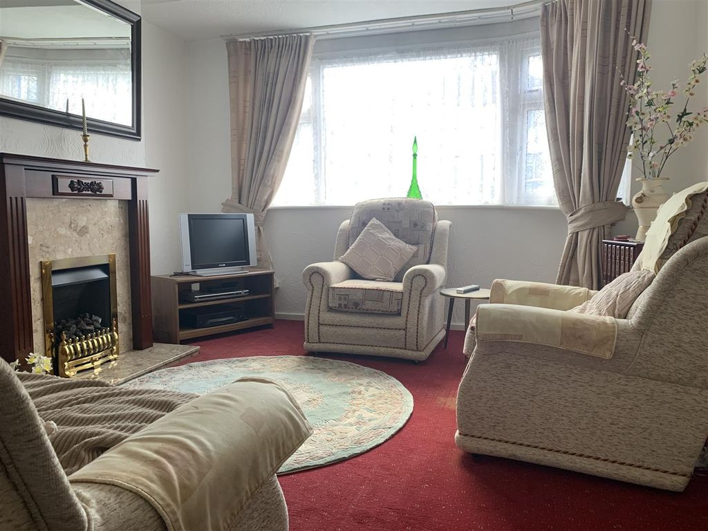 Property photo 2 of 9 Image00018.Jpeg