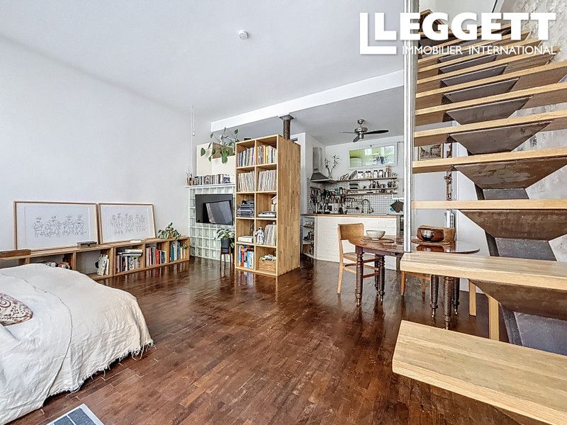 Property photo 3 of 10