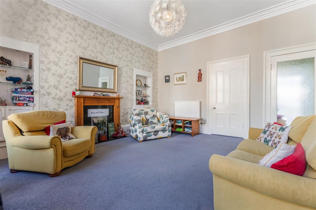 Additional image 4 of 3 bed flat for saleKelly Street, Greenock PA16