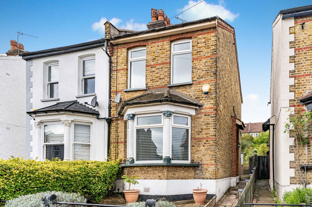 Property photo 1 of 19