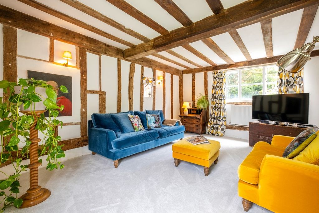 Property photo 3 of 26