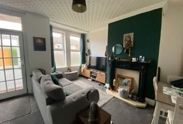 Property photo 2 of 5