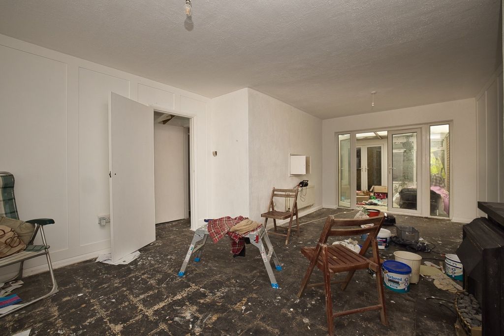 Property photo 2 of 16 Picture 2