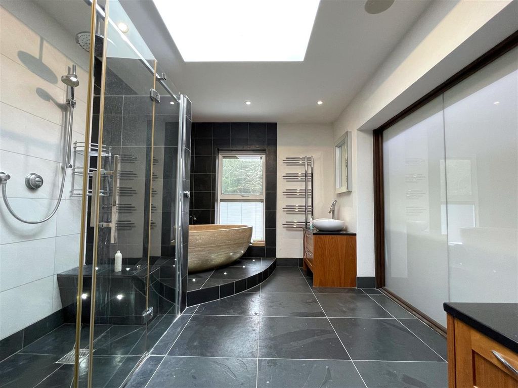 Additional image 6 of 5 bed detached house for saleStation Road, Lingfield RH7