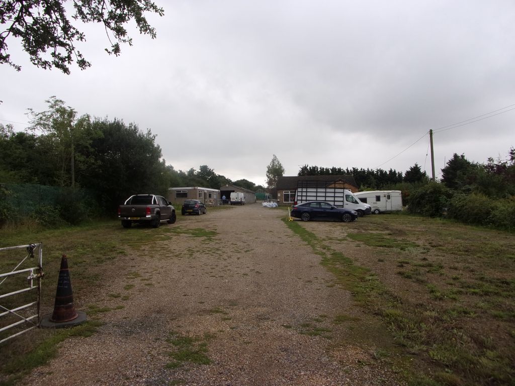 Property photo 3 of 3