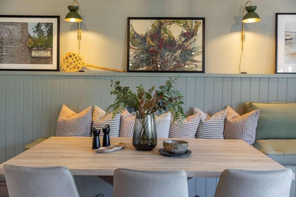 Property photo 3 of 14 Midsomernorton211A7247