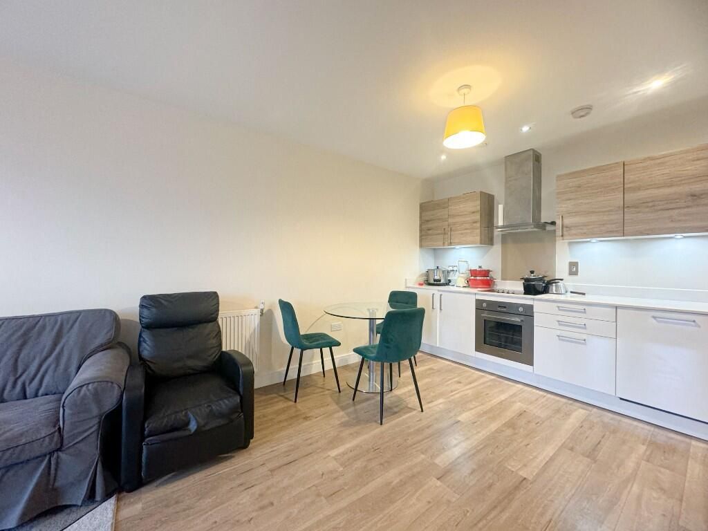Property photo 3 of 7