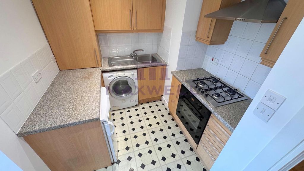 Property photo 2 of 11 One Bed For Rent, Maxwellproperties.Co.uk