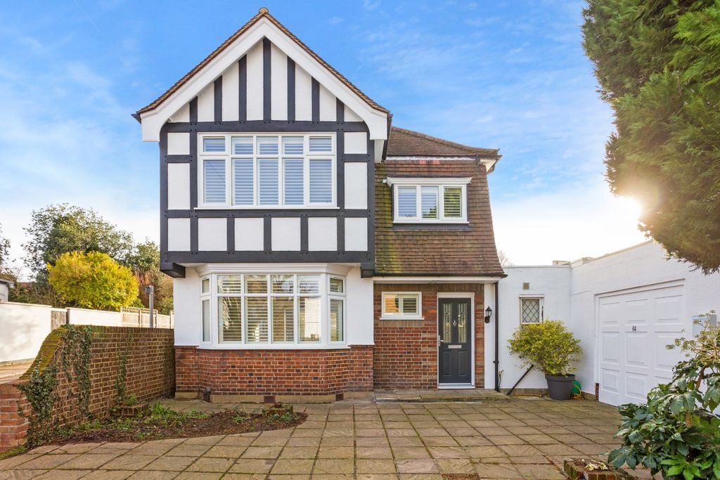 Property photo 1 of 25 83574_Artists Sig...