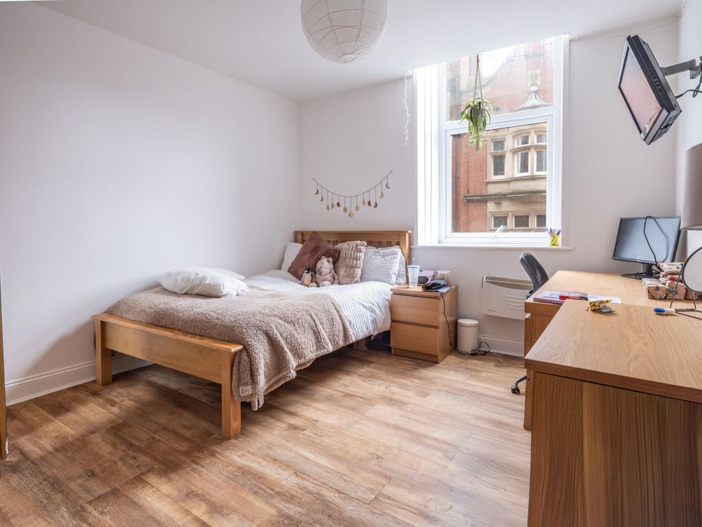 Property photo 3 of 7 3707353
