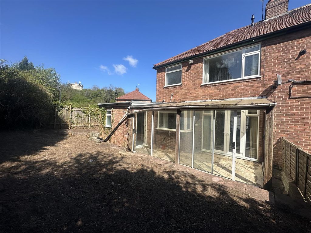 Property photo 3 of 17 6.Jpeg