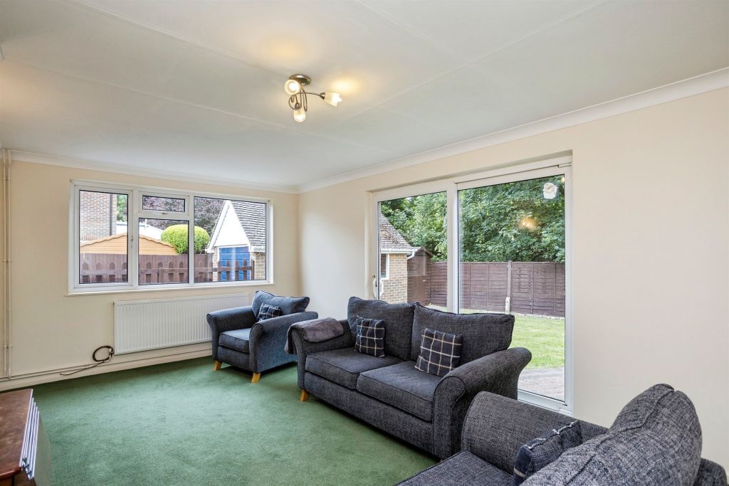 Property photo 3 of 17