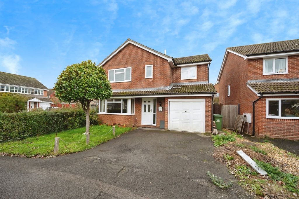 Property photo 1 of 16