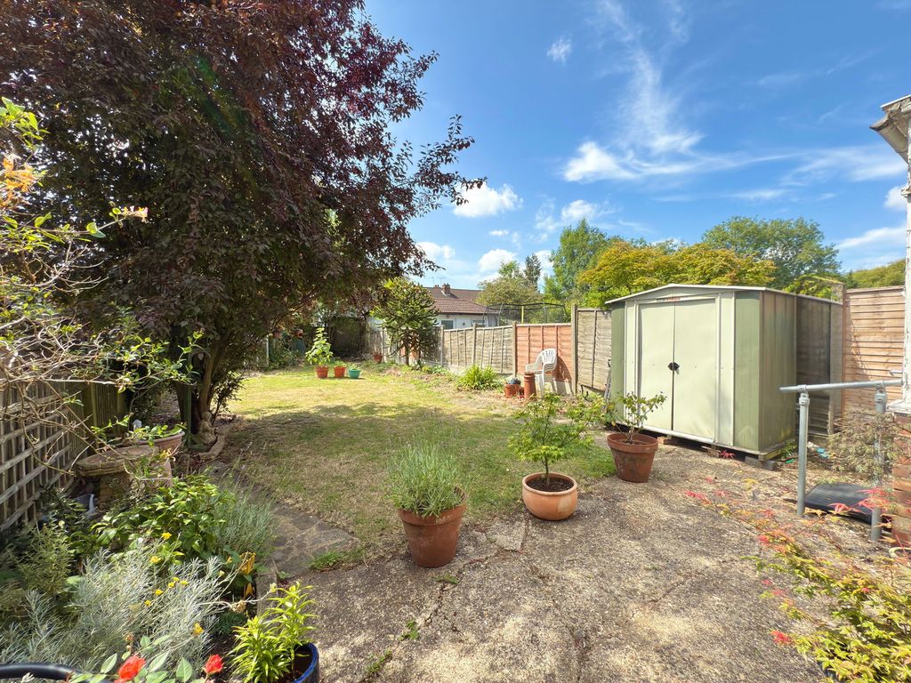 Property photo 2 of 16