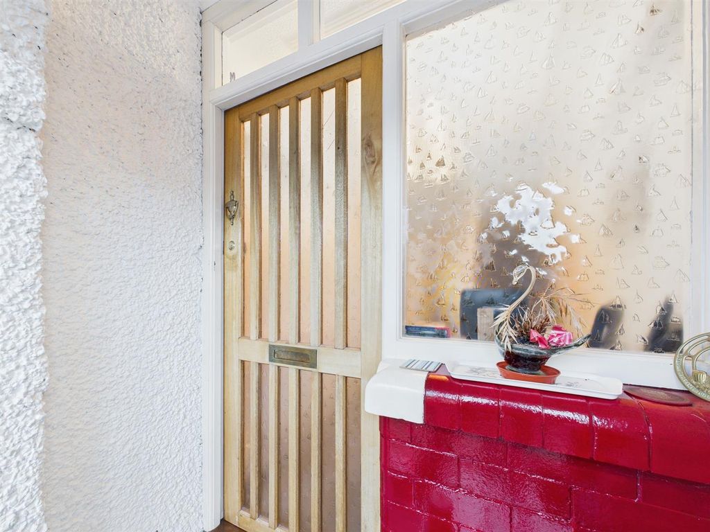 Property photo 3 of 41 Cam03604G0-Pr0206-Still002.Jpg