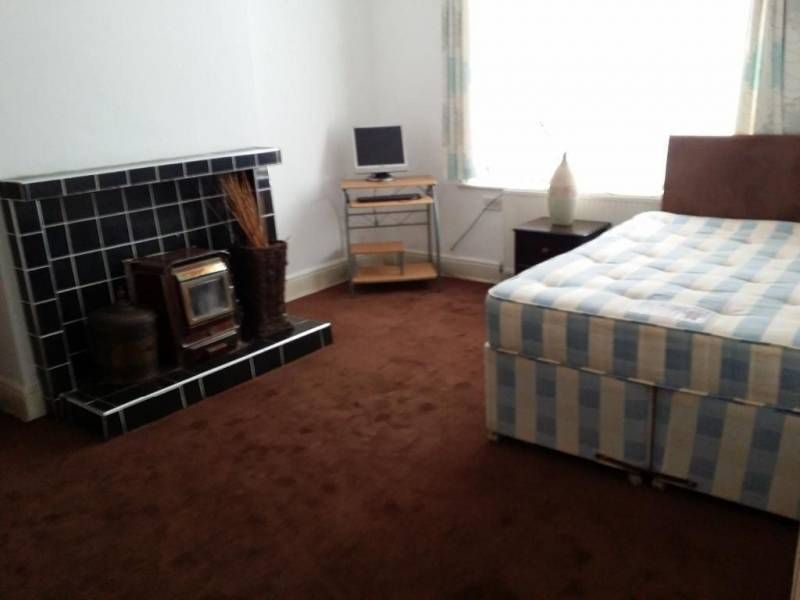 Property photo 3 of 8