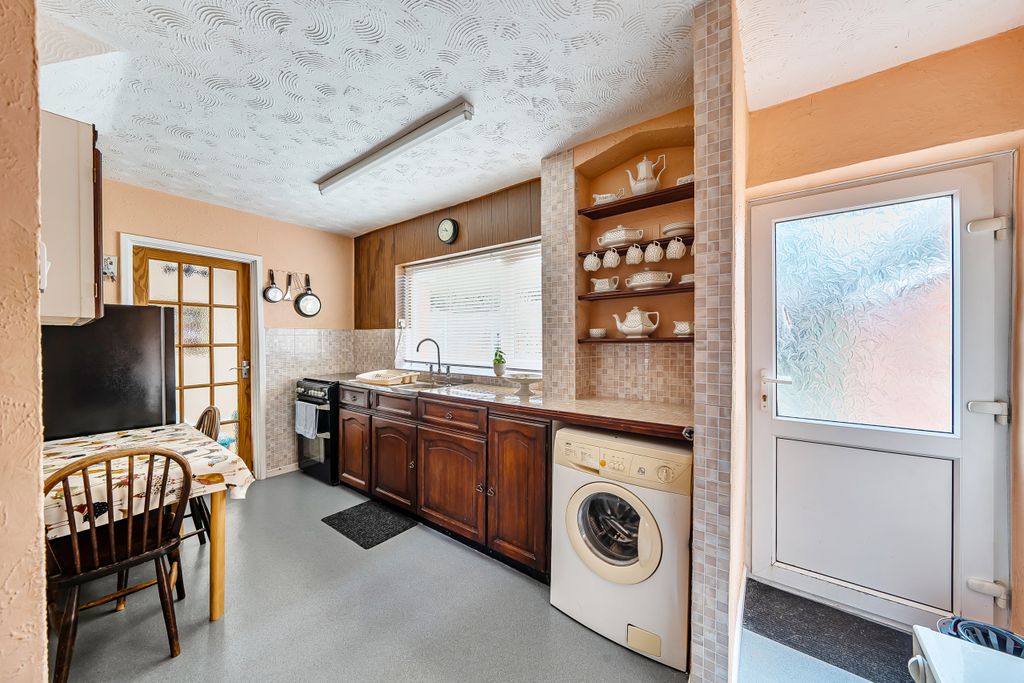 Property photo 3 of 8 1400802-4-69679d8Ac6Bbd