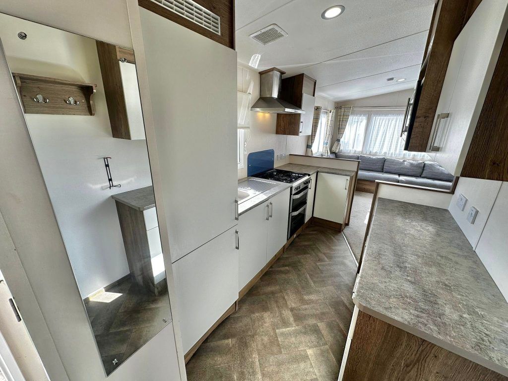 Property photo 2 of 6 Abi Trieste 2020 Car0065053 147280075.Jpeg