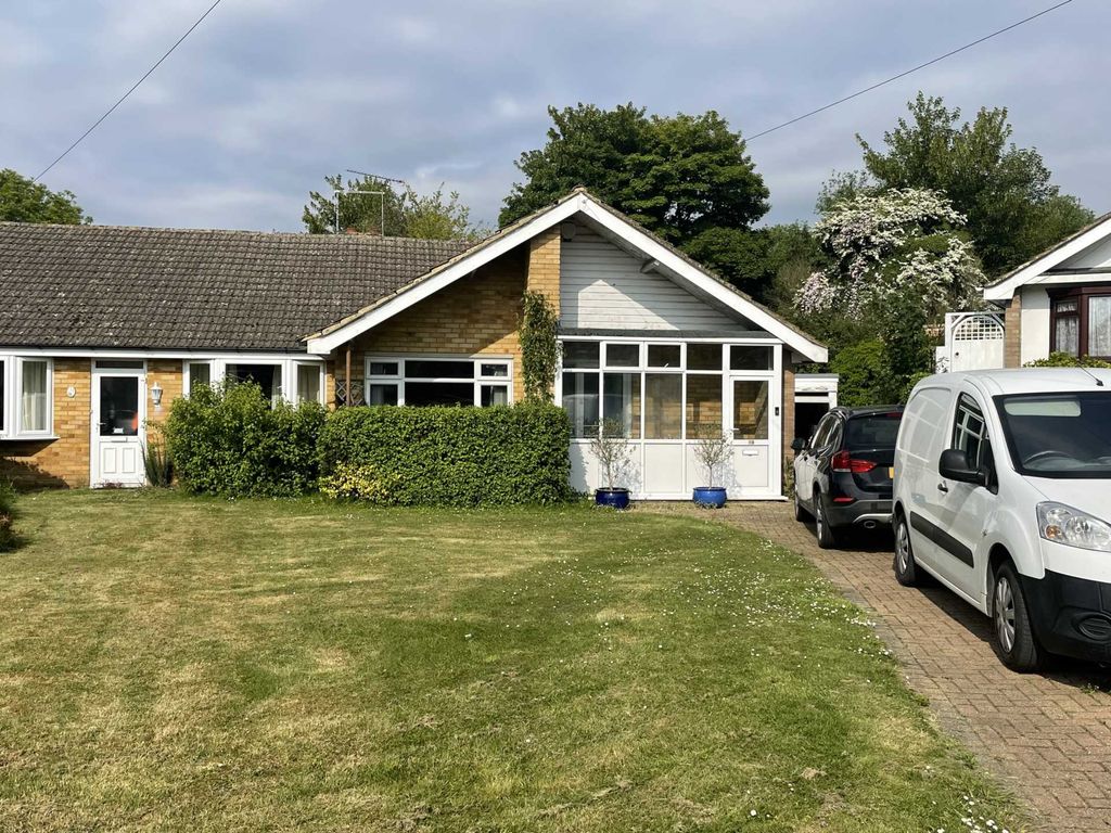 Property photo 1 of 8