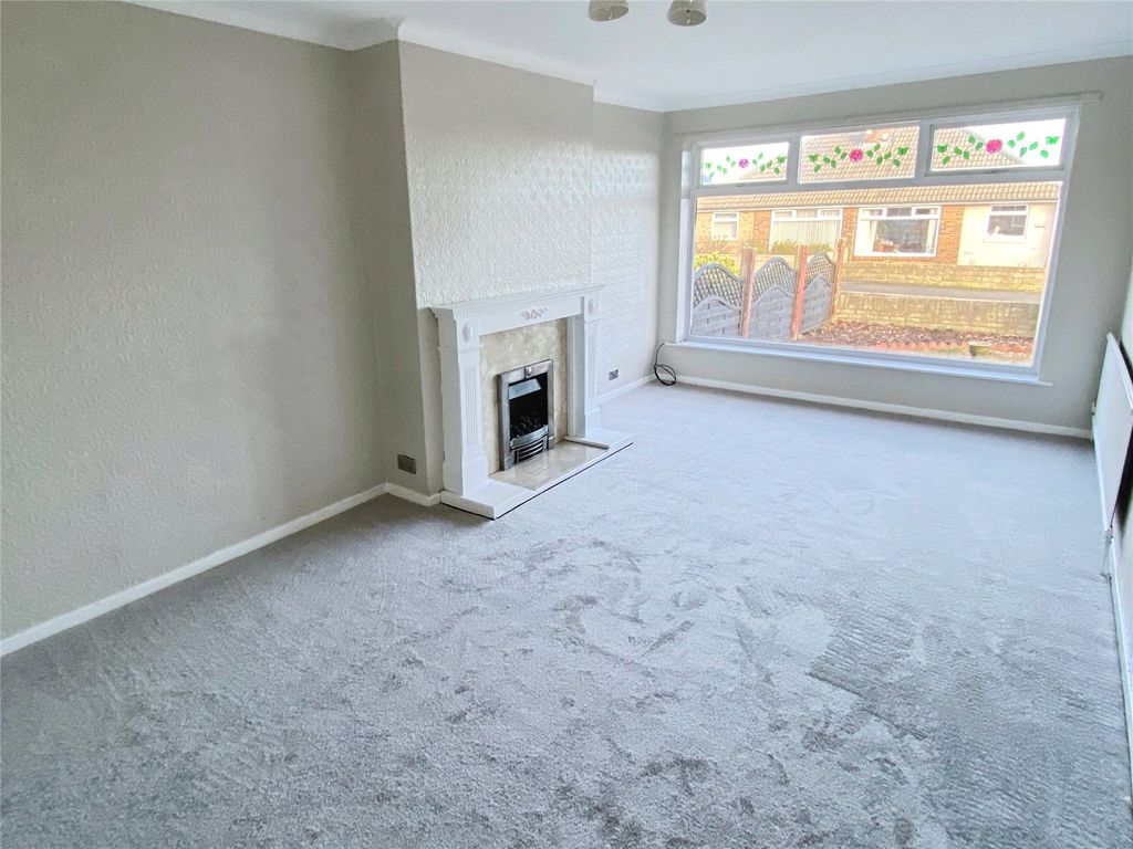 Property photo 3 of 10 Picture No. 06