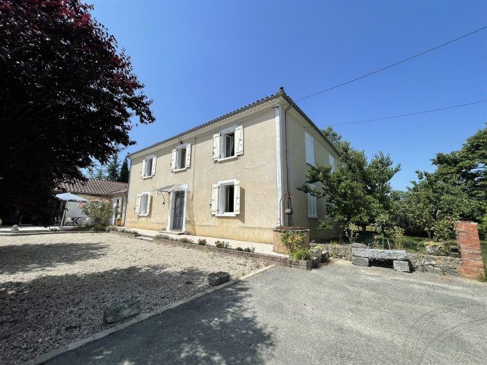 Property photo 1 of 32
