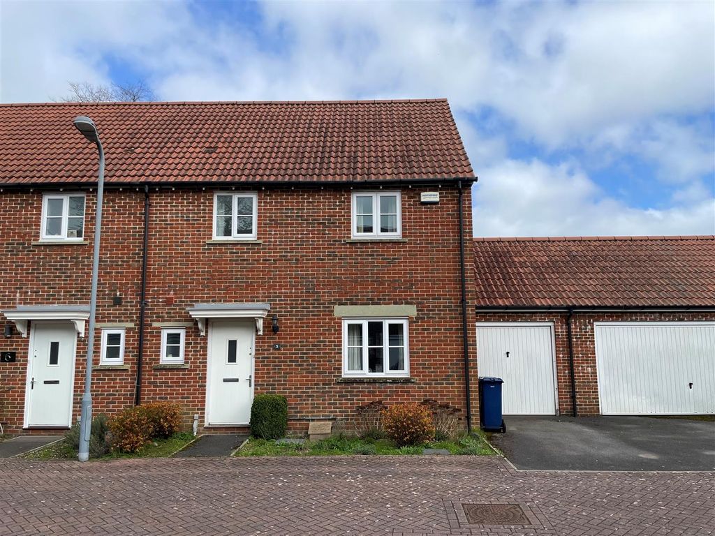 Property photo 1 of 9 Front Photo