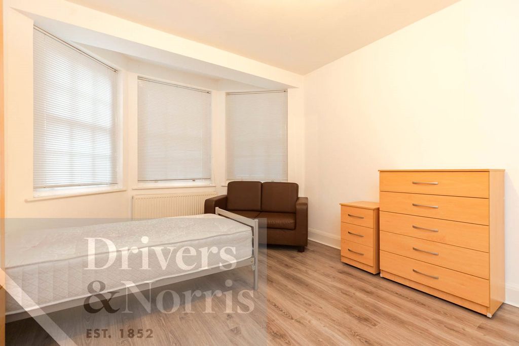 Property photo 2 of 6 Picture No. 02