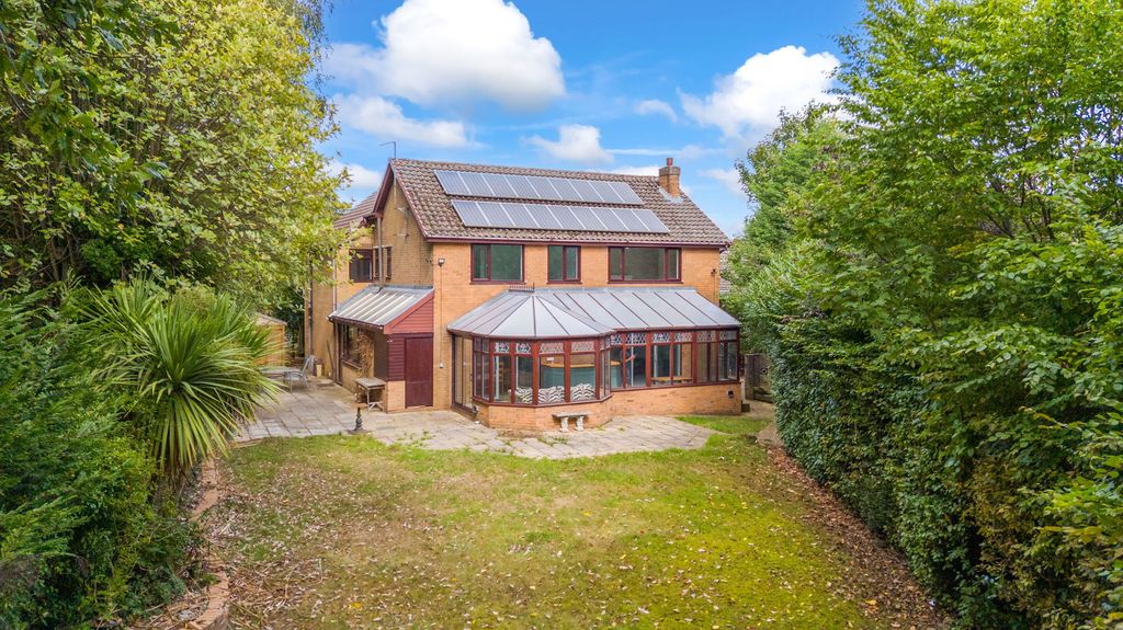 Property photo 1 of 46