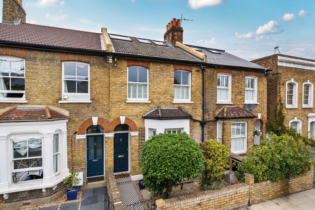 Property photo 1 of 16 1-6A8492B5B1003-1...