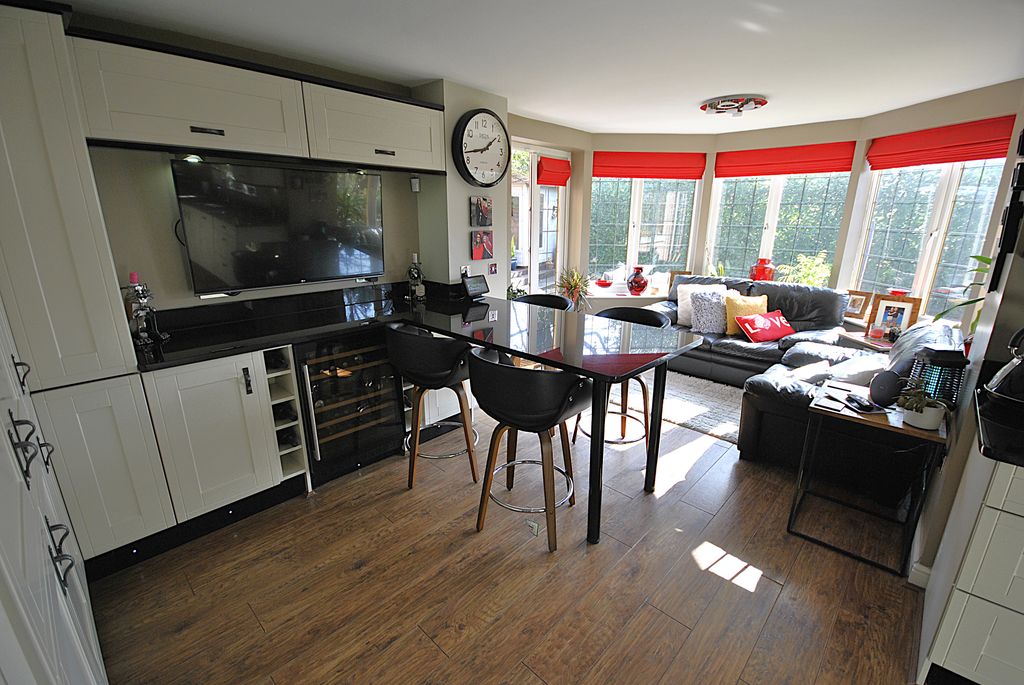Additional image 7 of 6 bed detached house for saleGrange Road, Doncaster DN4