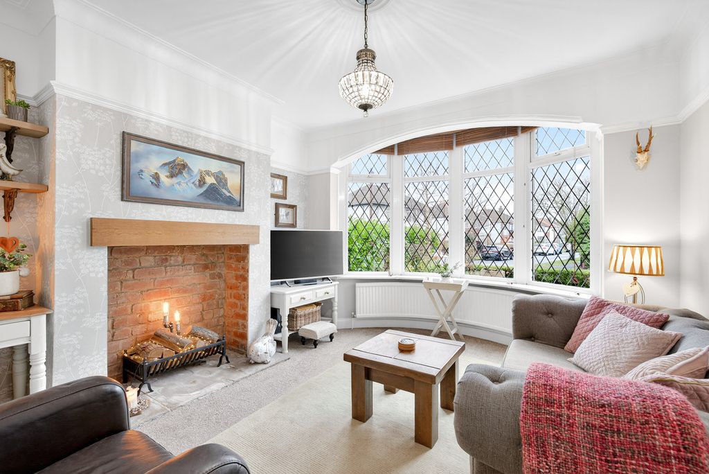 Property photo 3 of 48