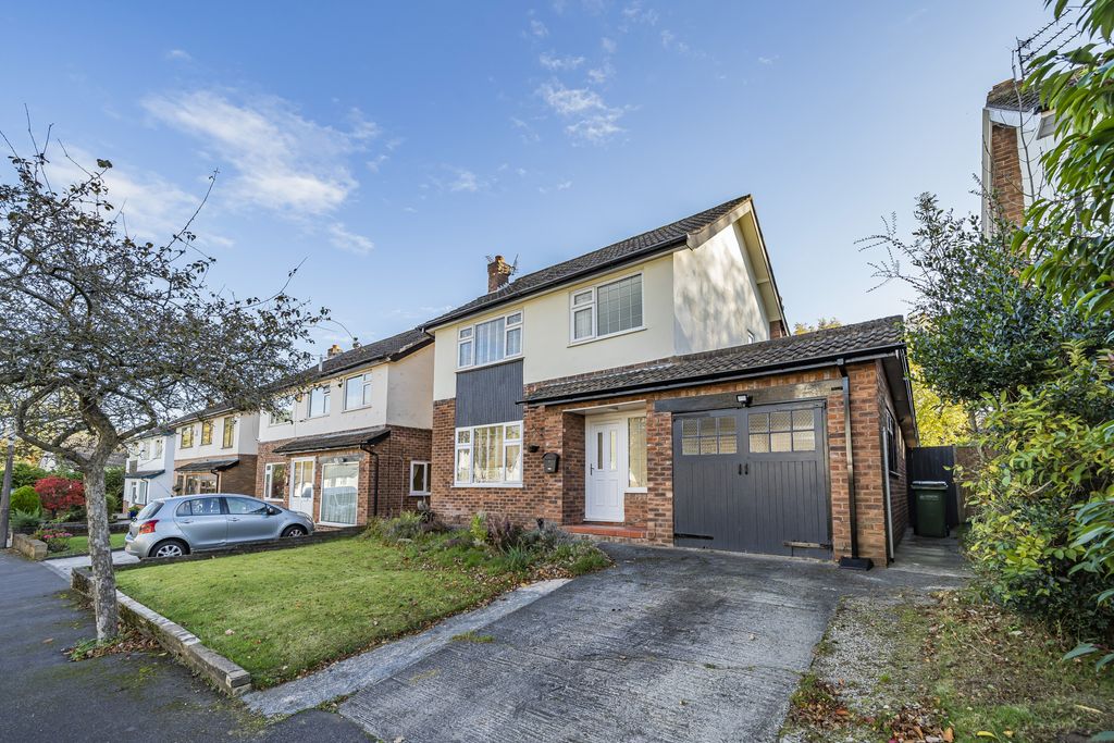Property photo 1 of 16