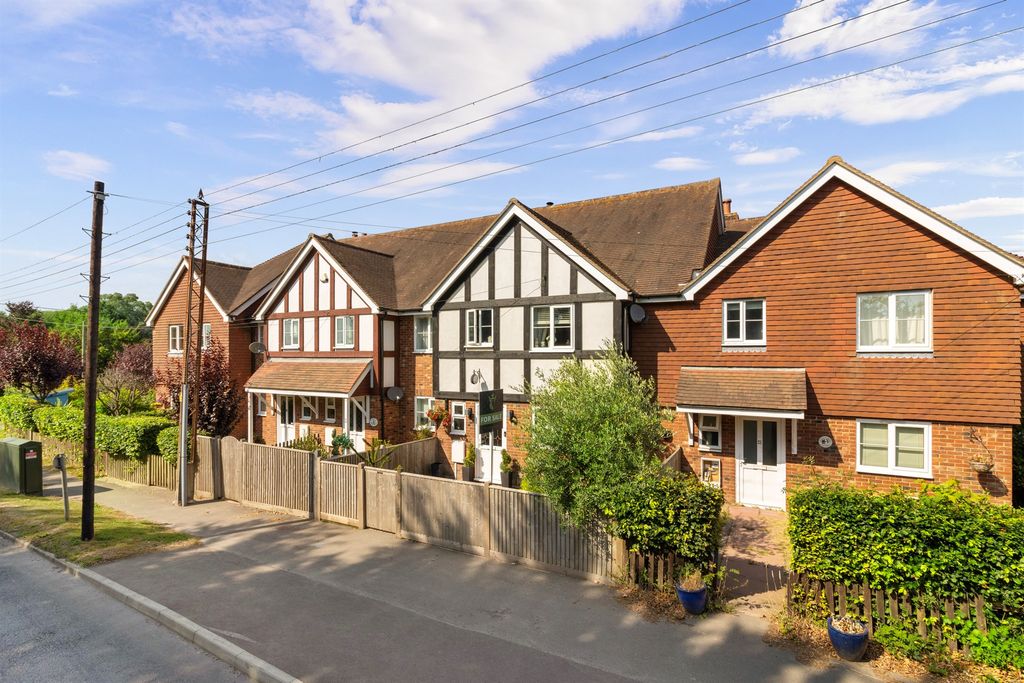 Property photo 1 of 23