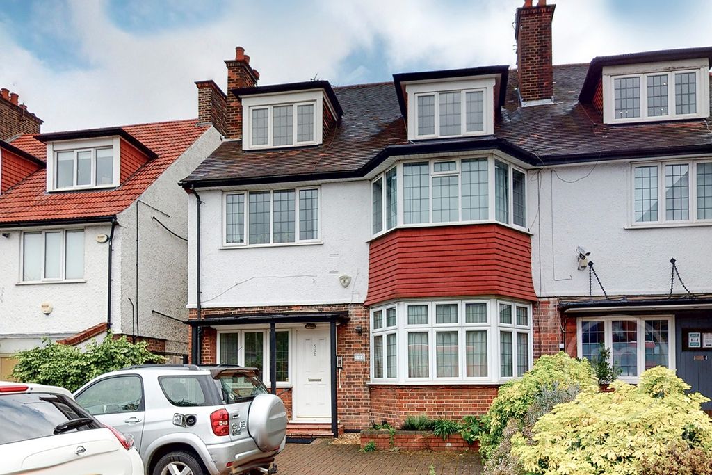 Property photo 1 of 12 4517790