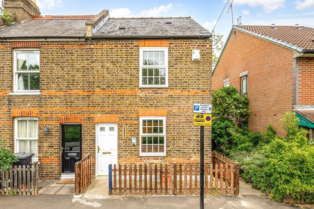 Property photo 1 of 7