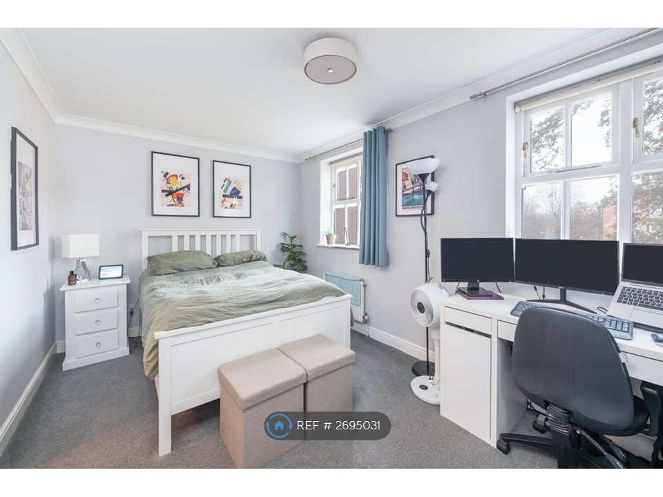 Property photo 3 of 14