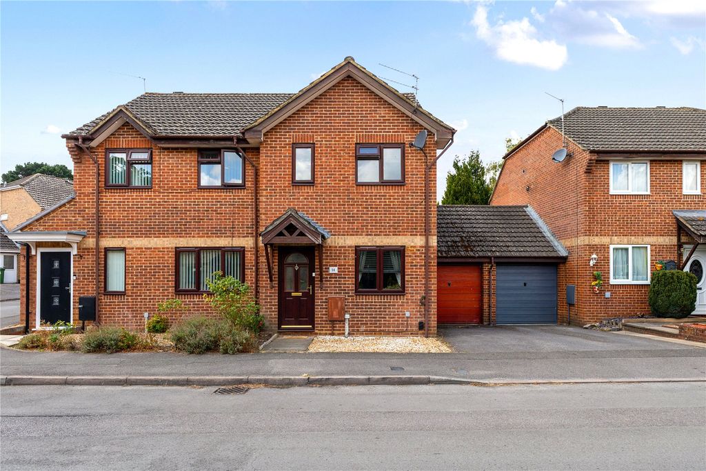 Property photo 1 of 18 Picture No. 24