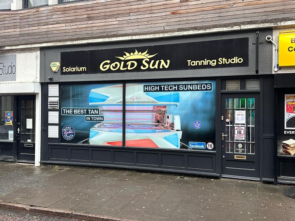 Property photo 1 of 3