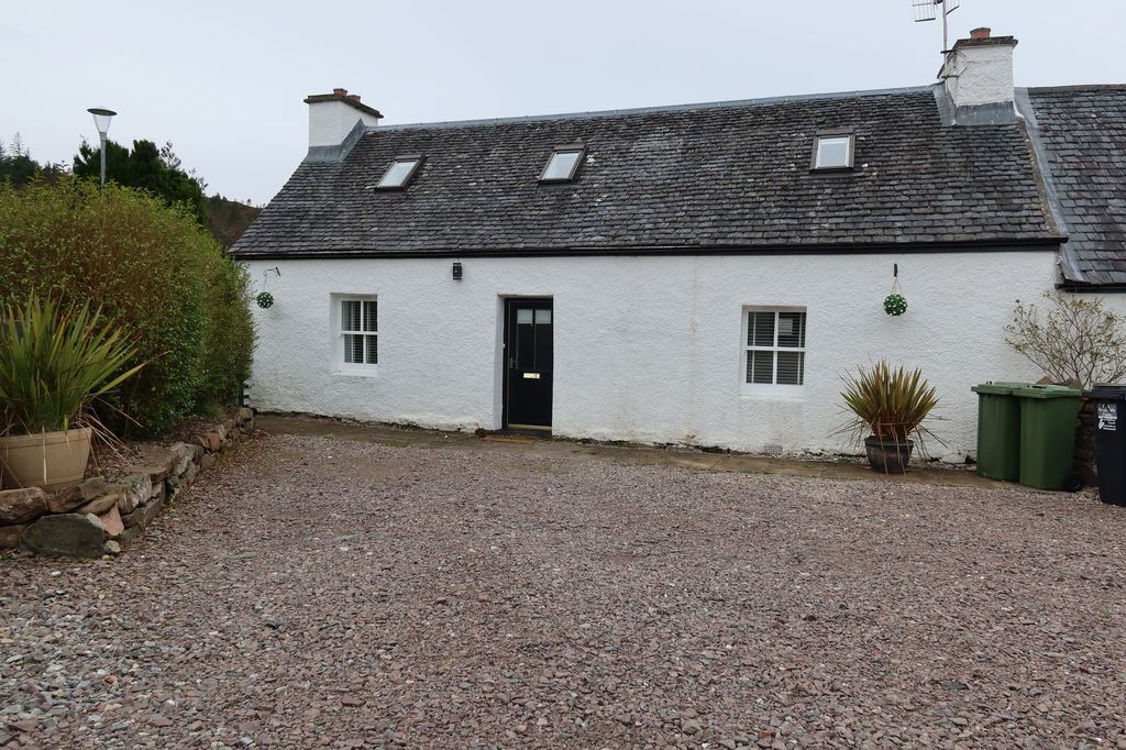 Property photo 1 of 48