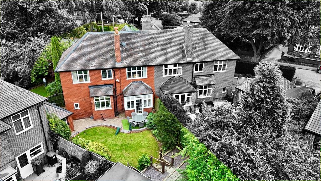 Property photo 1 of 35