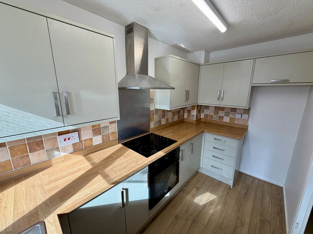 Property photo 3 of 11 Picture No. 02